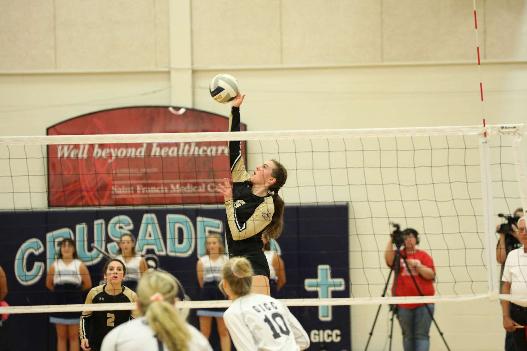 Outtakes_100419_ginwvball39_zlm.JPG